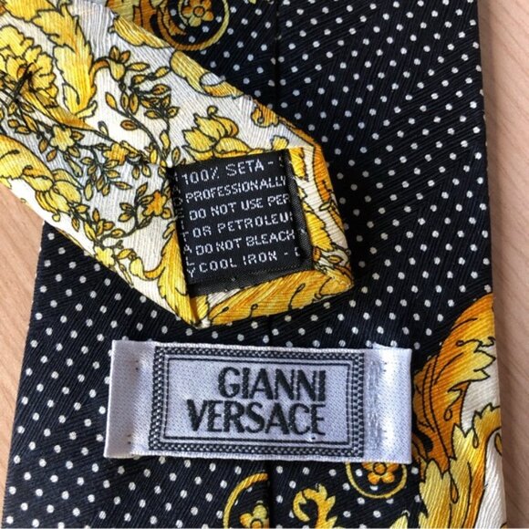 Vintage Gianni Versace 100% Silk Baroque Filigree Navy & Gold Tie - Picture 8 of 10